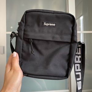 Supreme SS18 Crossbody Bag